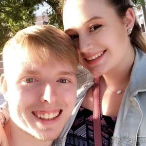 Meet your Posher, Clinton